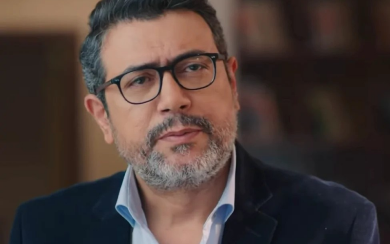 أحمد وفيق: «أشتاق لتقديم الكوميديا من جديد وجلال الشرقاوي منحني أدوارًا غير متوقعة»