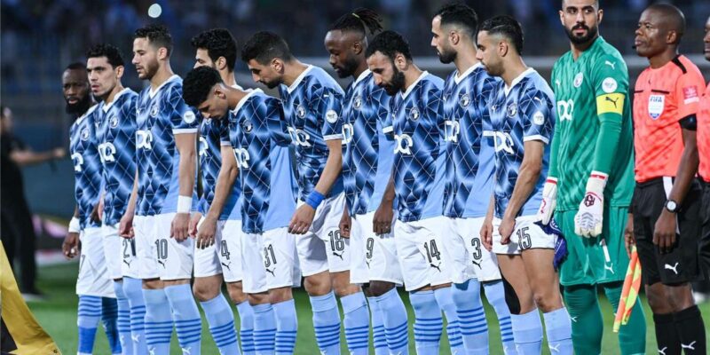 بيراميدز يوضح حقيقة مديونياته تجاه هدرسفيلد الإنجليزي