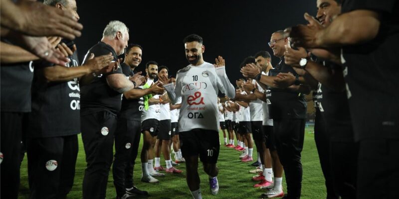 تكريم خاص لمحمد صلاح في معسكر المنتخب بعد إنجازه التاريخي