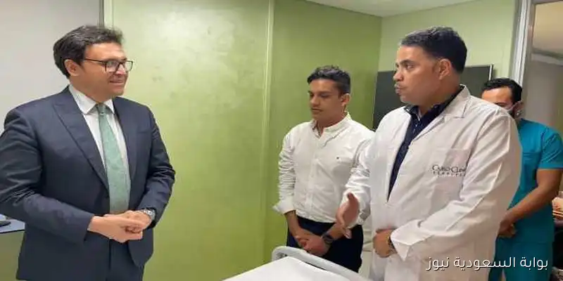 «هنو» يزور سليم سحاب في المستشفى بعد وعكته الصحية ويؤكد: قيمة فنية كبيرة