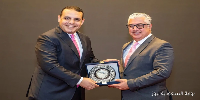 رئيس هيئة قناة السويس الاقتصادية يستقبل وفد التمثيل التجاري لتعزيز جذب الاستثمارات الأجنبية