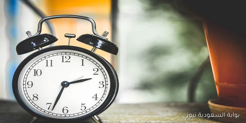 هتأخر ساعتك 60 دقيقة .. موعد تغيير الساعة التوقيت الشتوي في مصر 2025 وضبط الساعة لأجهزة الايفون والاندرويد