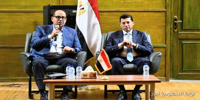 أشرف صبحي وإدريس وصلاح يستعرضون خطط تطوير رياضة المصارعة