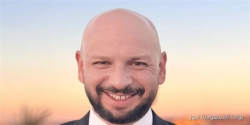 حازم هلال يقود مشروع استاد الأهلي بنجاح